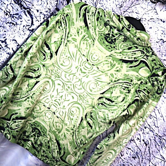 CASHMERE TOP L Neiman Marcus *FLAWED* Lightweight Sweater Green Abstract Boxy - Picture 1 of 7